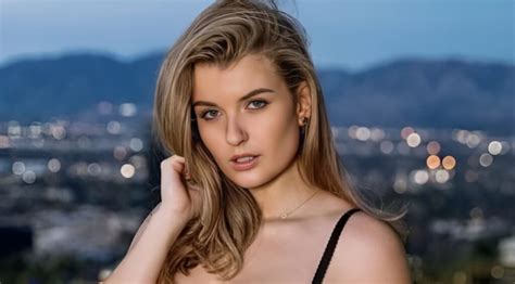 mia melano wikipedia|Mia Melano Wiki, Height, Weight, Net Worth,。